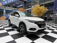 2022 Honda Vezel 1.5L CVT Pioneer, белый — фото 3