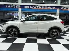 2022 Honda Vezel 1.5L CVT Pioneer, белый — фото 14