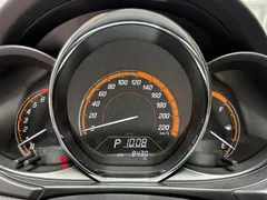 2022 Toyota Yaris L Zhixuan X 1.5L CVT Leading Plus, белый — фото 11