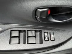 2022 Toyota Yaris L Zhixuan X 1.5L CVT Leading Plus, белый — фото 16