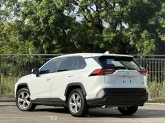 2022 Toyota RAV4 2.0L CVT 2WD Fashion Plus, белый — фото 5