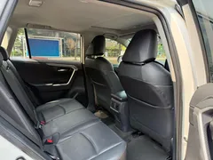 2022 Toyota RAV4 2.0L CVT 2WD Fashion Plus, белый — фото 10