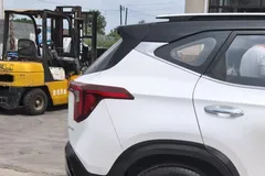 2023 Kia Seltos 1.5L IVT Luxury, белый — фото 7