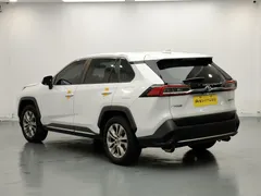 2022 Toyota Wildlander 2.0L 2WD Luxury Plus, белый — фото 5