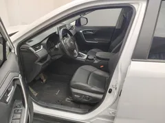 2022 Toyota Wildlander 2.0L 2WD Luxury Plus, белый — фото 12