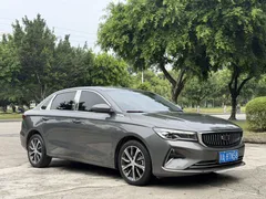 2022 Geely Emgrand 1.5L CVT Elite 4th Gen — фото 3