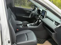 2022 Toyota RAV4 2.0L CVT 2WD Fashion Plus, белый — фото 6