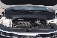 2023 Kia Seltos 1.5L IVT Premium, белый — фото 13