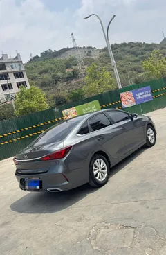 2022 Changan Eado 1.6L GDI MT Elite — фото 8