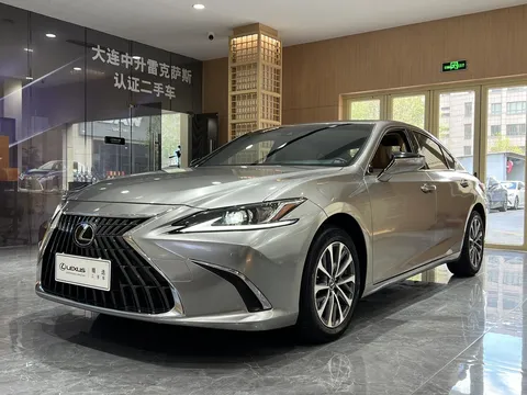 2022 Lexus ES 200 Excellence
