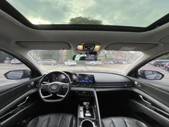 2021 Hyundai Elantra 1.5L CVT LUX Premium — фото 5