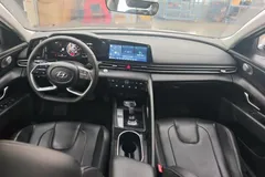 2022 Hyundai Elantra 1.5L CVT GLX Elite, белый — фото 14