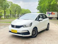 2021 Honda Fit 1.5L CVT, белый — фото 1