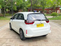 2021 Honda Fit 1.5L CVT, белый — фото 3