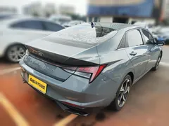2021 Hyundai Elantra 1.5L CVT LUX Premium — фото 2