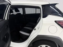 2022 Toyota Yaris L Zhixuan X 1.5L CVT Leading Plus, белый — фото 13