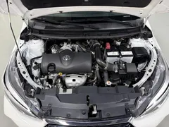 2022 Toyota Yaris L Zhixuan X 1.5L CVT Leading Plus, белый — фото 17