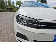 2021 Volkswagen Polo Plus 1.5L AT Colorful Tech, белый — фото 12