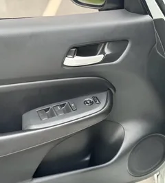 2021 Honda Fit 1.5L CVT, белый — фото 16
