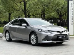 2023 Toyota Camry 2.0GVP Leading — фото 3