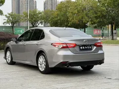 2023 Toyota Camry 2.0GVP Leading — фото 17