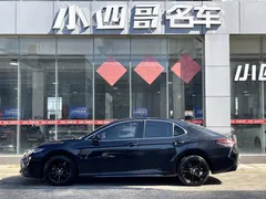 2022 Toyota Camry 2.0S Knight, чёрный — фото 2