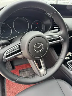 2022 Mazda Mazda3 2.0L AT, белый — фото 7