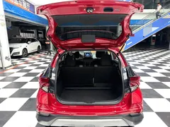 2022 Toyota Yaris L Zhixuan 1.5L CVT Leading Plus, красный — фото 14