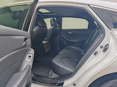 2023 Toyota Avalon 2.5L AT Luxury, белый — фото 11