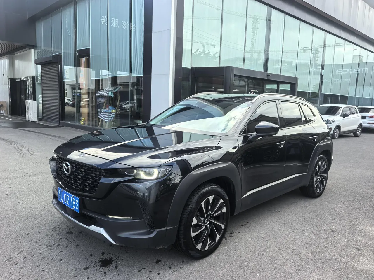 2023 Mazda CX-50 2.5L AT