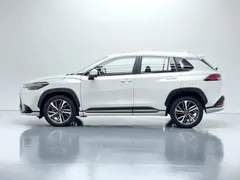 2023 Toyota Frontlander 2.0L CVT Sport, белый — фото 3