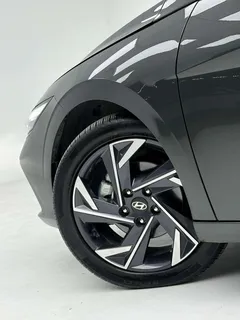 2023 Hyundai Elantra 1.5L CVT GLX Elite — фото 13