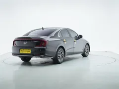 2021 Hyundai Mistra 1.8L MPi CVT Elite GLX — фото 7