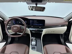 2021 Hyundai Mistra 1.8L MPi CVT Elite GLX — фото 9