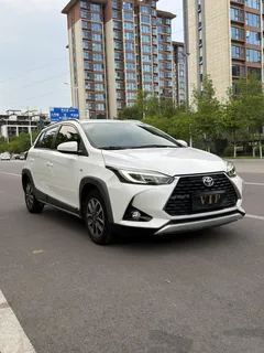 2022 Toyota Yaris L Zhixuan X 1.5L CVT Luxury Plus, белый — фото 3