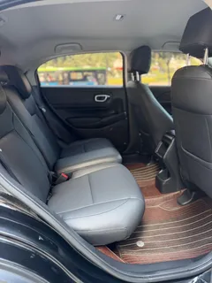 2023 Honda Vezel 1.5L CVT Elite, чёрный — фото 12