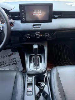 2023 Honda Vezel 1.5L CVT Elite, чёрный — фото 21