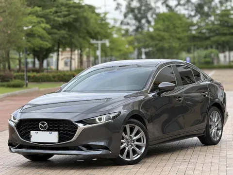2023 Mazda Mazda3 2.0L AT
