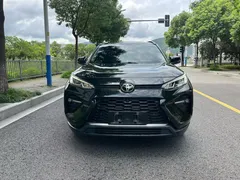 2023 Toyota Wildlander 2.0L 4WD Luxury Plus, чёрный — фото 2