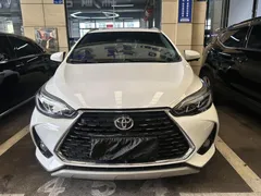 2022 Toyota Yaris L Zhixuan X 1.5L CVT Luxury Plus, белый — фото 2