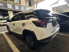 2022 Toyota Yaris L Zhixuan X 1.5L CVT Luxury Plus, белый — фото 7