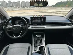 2022 Geely Emgrand 1.5L CVT Elite 4th Gen, белый — фото 8