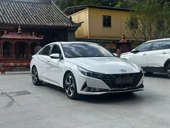 2022 Hyundai Elantra 1.5L CVT 20th SE 20th Anniversary, белый — фото 3