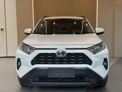 2023 Toyota RAV4 2.0L CVT 2WD, белый — фото 2