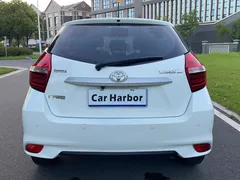 2021 Toyota Yaris L Zhixuan 1.5L CVT Leading, белый — фото 10