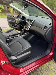 2023 Nissan Tiida 1.6L CVT, красный — фото 9