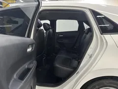 2021 Honda Fit 1.5L CVT, белый — фото 13