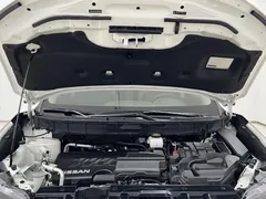 2022 Nissan X-Trail 2.0L 2WD, белый — фото 10