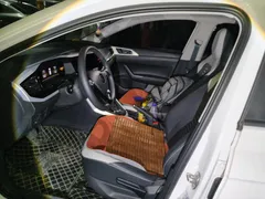 2023 Volkswagen Polo Plus 1.5L AT, белый — фото 10