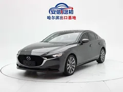 2022 Mazda Mazda3 2.0L AT — фото 1